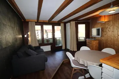 Coin salon dans l'établissement Résidence Curling B1-b2 - Appartement au coeur de Tignes le Val Claret MAE-2554