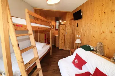 Un ou plusieurs lits dans un hébergement de l'établissement Résidence Curling B1-b2 - Appartement au coeur de Tignes le Val Claret MAE-2554