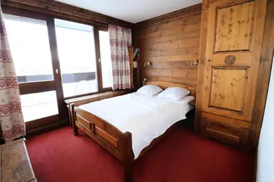 Un ou plusieurs lits dans un hébergement de l'établissement Résidence Tour Du Lac - Appartement avec une vue dégagée MAE-2654