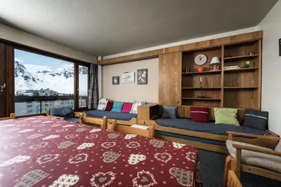 Coin salon dans l'établissement Résidence Bec Rouge - Appartement spacieux·Skis aux pieds·Balcon MAE-2674