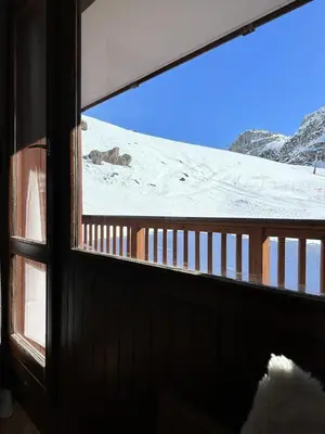 Vue générale sur la montagne ou vue sur la montagne depuis l'appartement