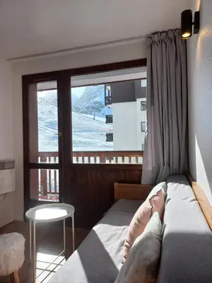 Un ou plusieurs lits dans un hébergement de l'établissement Résidence Hameau Du Borsat 3 - Appartement 6 personnes au Val Claret avec balcon MAE-2714