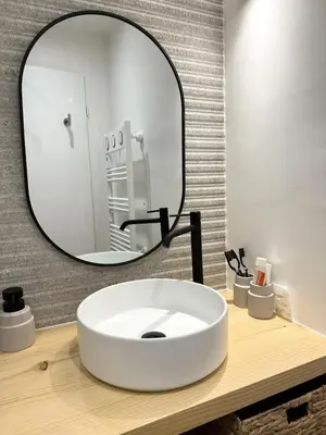 Salle de bains dans l'établissement Résidence Hameau Du Borsat 3 - Appartement 6 personnes au Val Claret avec balcon MAE-2714