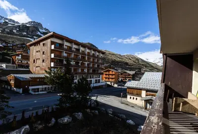 Vue générale sur la montagne ou vue sur la montagne depuis l'appartement