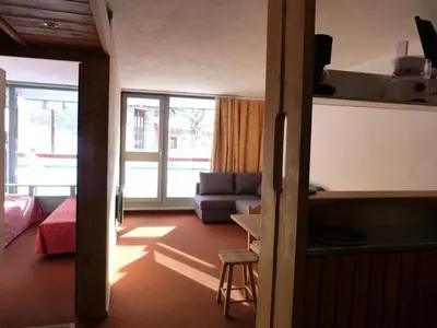 Coin salon dans l'établissement Résidence Nova - Appartement 2 pièces 6 personnes proche des pistes, des commerces, de la garderie et de l'ESF au centre de la station d’Arc 1800 MAE-1713