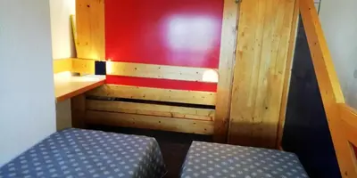 Un ou plusieurs lits dans un hébergement de l'établissement Résidence Aiguille Grive Bat I - Duplex pour 5 personnes à Arc 1800 dans le village de Charmettoger, skis aux pieds MAE-1738