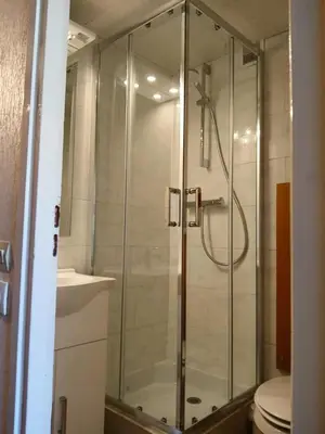 Plan de l'établissement Résidence Le Palafour - Studio 2 personnes à Tignes au pied des pistes, des commerces proche de l'ESF, de l'office du tourisme dans le quartier du lac. MAE-2159