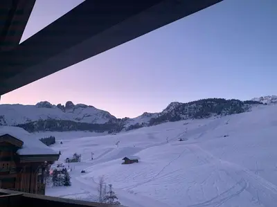 Plan de l'établissement Luxurious Ski-in Ski-out Duplex on Ski Slope