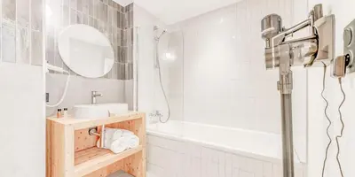 Salle de bains dans l'établissement Résidence Le Grand Bouquetin - 3 Pièces pour 6 Personnes MAE-9954