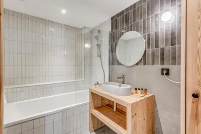 Salle de bains dans l'établissement Résidence Le Grand Bouquetin - 2 Pièces pour 6 Personnes MAE-0024