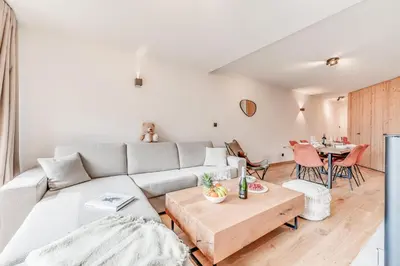 Coin salon dans l'établissement Résidence Le Grand Bouquetin - 3 Pièces pour 6 Personnes MAE-0044