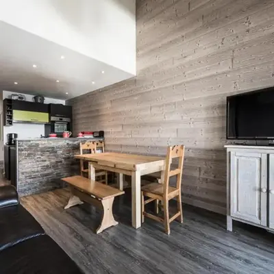 Résidence Hameau De Toviere - Duplex rénové · Départ et retour skis aux pieds · MAE-1434