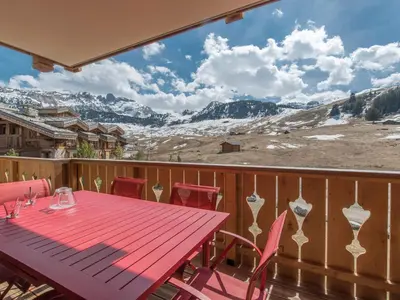 Plan de l'établissement Appartement rénové 100m², terrasse sud, parking couvert, ski in-ski out, 3 chambres, 6 pers - FR-1-575-133