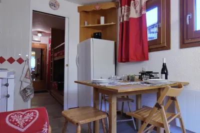 Cuisine ou kitchenette dans l'établissement Tignes Val Claret - Studio 2-3 personnes proche des pistes