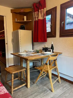 Cuisine ou kitchenette dans l'établissement Tignes Val Claret - Studio 2-3 personnes proche des pistes