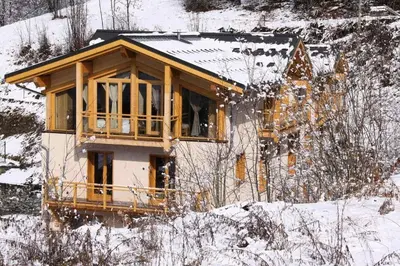 L'établissement Chalet Des Domaines De La Vanoise - Confortable appartement au calme, à 1km du village et 5 km de la station MAE-3134 en hiver