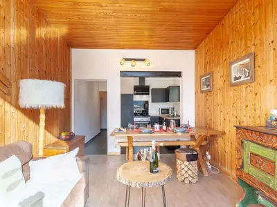 Cuisine ou kitchenette dans l'établissement Apartment Le Grande Motte - Le Lac by Interhome