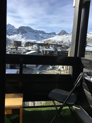 Vue générale sur la montagne ou vue sur la montagne depuis l'appartement