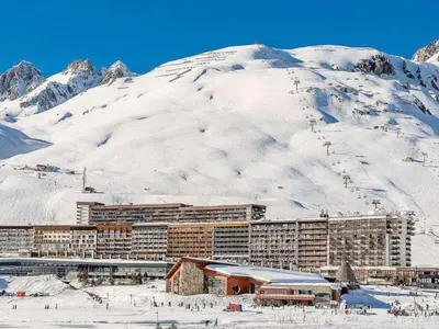 L'établissement Appartement spacieux rénové avec terrasse et parking à Tignes - FR-1-641-11 en hiver