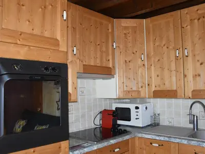 Plan de l'établissement Appartement 3P avec parking, proche commerces et pistes, Pralognan-la-Vanoise - FR-1-464-212