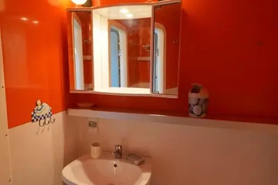 Salle de bains dans l'établissement Résidence Varet - Studio pour 4 personnes à Arc 2000 avec vue sur la montagne et la station MAE-1024
