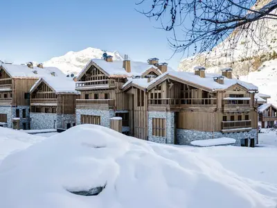 Plan de l'établissement Appartement Standing 4 Pièces - Résidence Neuve au Pied des Pistes - Val-d'Isère - FR-1-694-40