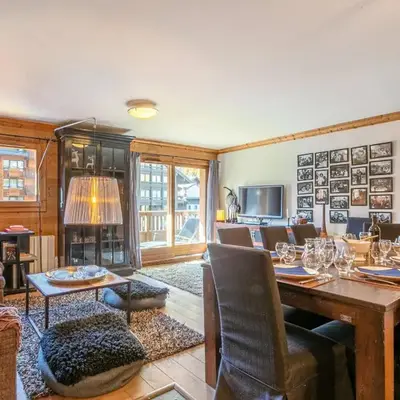 Appartement de standing avec sauna au cœur de Val-d'Isère - FR-1-694-48