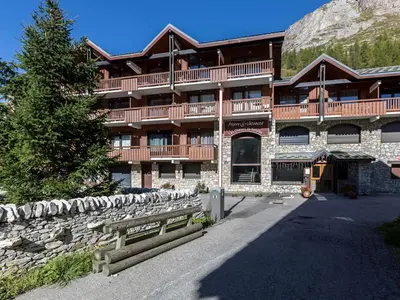 Plan de l'établissement Studio cabine cosy avec wifi et parking à Val-d'Isère - FR-1-694-55