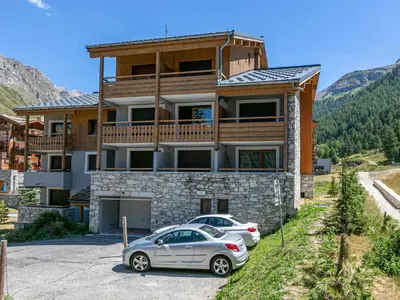 Vue générale sur la montagne ou vue sur la montagne depuis l'appartement