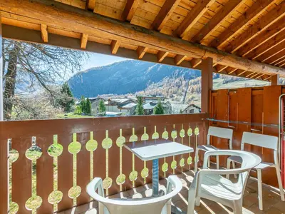 Vue générale sur la montagne ou vue sur la montagne depuis l'appartement