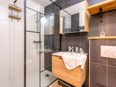 Plan de l'établissement Appartement coquet avec WiFi, proche pistes et navette - FR-1-694-67