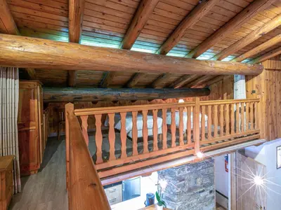 Plan de l'établissement Charmant Appartement Montagnard au Coeur du Vieux Village, aux Pieds des Pistes de Val-d'Isère - FR-1-694-77