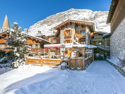 Vue générale sur la montagne ou vue sur la montagne depuis l'appartement