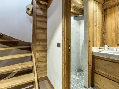 Plan de l'établissement Duplex 5 pièces luxe aux pieds des pistes avec hammam et cheminée - FR-1-694-87