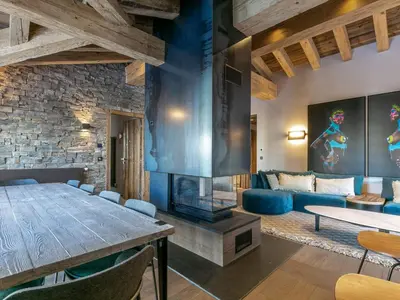 Coin salon dans l'établissement Luxueux appartement sous charpente proche des pistes - 10 pers - FR-1-694-90
