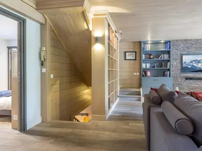 Un ou plusieurs lits dans un hébergement de l'établissement Appartement de standing avec terrasse plein sud, centre Val d'Isère, proche pistes, 8 personnes - FR-1-694-96