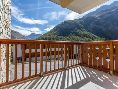 Vue générale sur la montagne ou vue sur la montagne depuis l'appartement