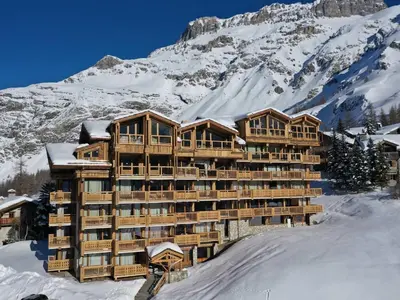 Vue générale sur la montagne ou vue sur la montagne depuis l'appartement