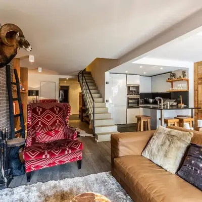 Appartement duplex haut de gamme avec cheminée au cœur de Val-d'Isère
