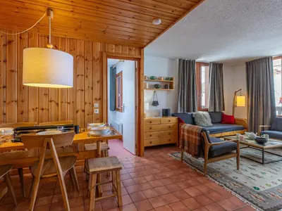 Plan de l'établissement Appartement 5 pièces avec terrasse et WIFI - FR-1-694-101