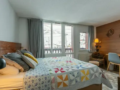 Plan de l'établissement Appartement 5 pièces avec terrasse et WIFI - FR-1-694-101