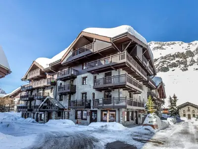 Vue générale sur la montagne ou vue sur la montagne depuis l'appartement