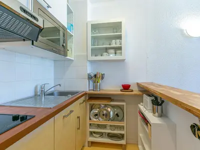 Cuisine ou kitchenette dans l'établissement Appartement cosy et bien équipé, proche du centre et des pistes à Val-d'Isère - FR-1-694-113
