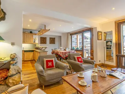 Coin salon dans l'établissement Appartement de charme avec wifi, au pied des pistes, 4 pièces, Val-d'Isère - FR-1-694-130
