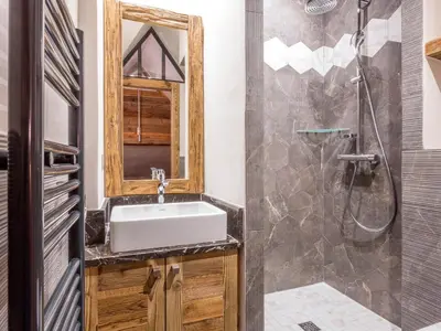 Plan de l'établissement Appartement luxe avec wifi et parking sur les pistes au cœur de Val-d'Isère - FR-1-694-133