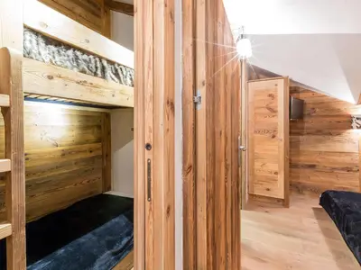 Plan de l'établissement Appartement luxe avec wifi et parking sur les pistes au cœur de Val-d'Isère - FR-1-694-133