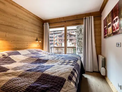 Un ou plusieurs lits dans un hébergement de l'établissement Appartement de standing avec Sauna au cœur de Val-d'Isère, 6 pers., WIFI - FR-1-694-132