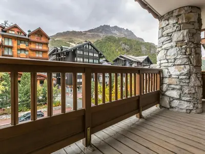 Vue générale sur la montagne ou vue sur la montagne depuis l'appartement