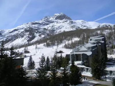 Plan de l'établissement Appartement confortable skis aux pieds à La Daille, animaux admis - FR-1-694-127