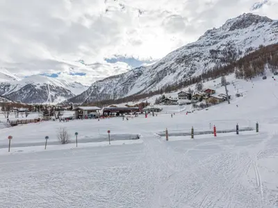 L'établissement Appartement agréable au pied des pistes avec cuisine équipée - Animaux acceptés - FR-1-694-146 en hiver